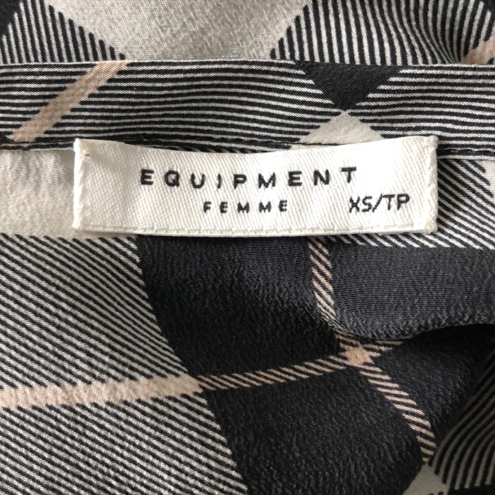 Equipment Plaid Silk Short Sleeve Blouse XS - Picture 5 of 6